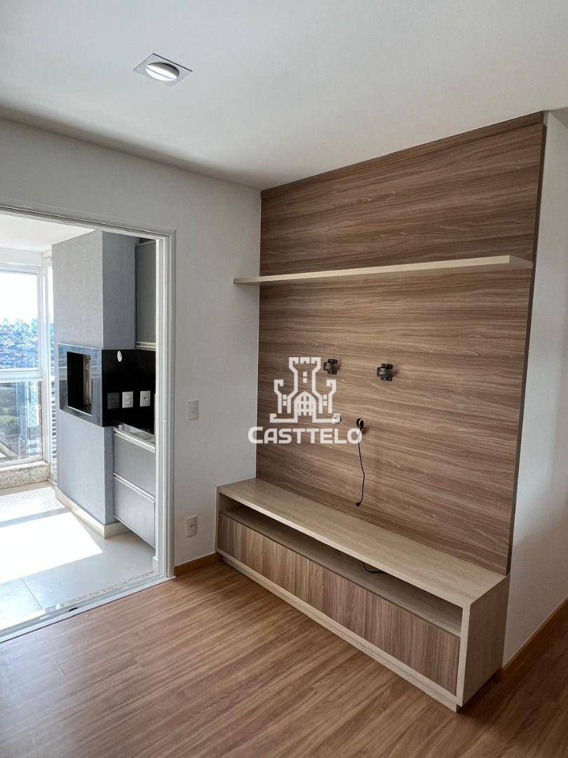 Apartamento à venda com 3 quartos, 82m² - Foto 4