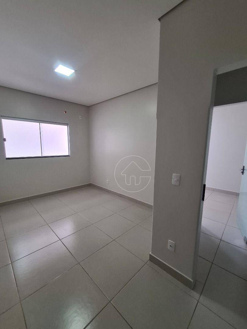 Apartamento para alugar com 2 quartos, 80m² - Foto 17