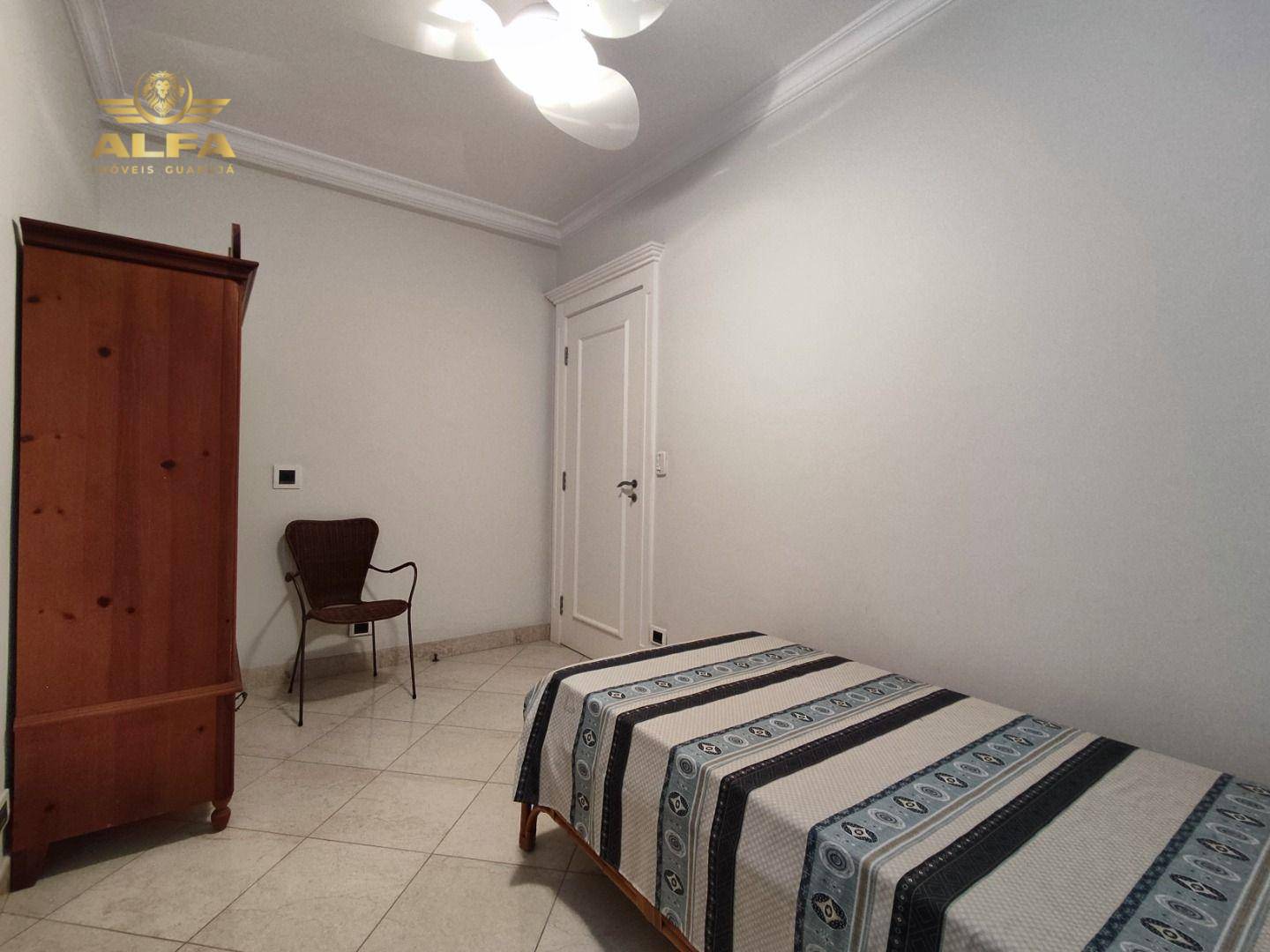 Apartamento à venda com 4 quartos, 220m² - Foto 21