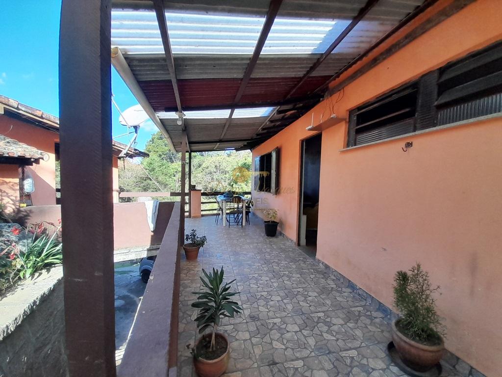 Casa à venda com 2 quartos, 1356m² - Foto 2