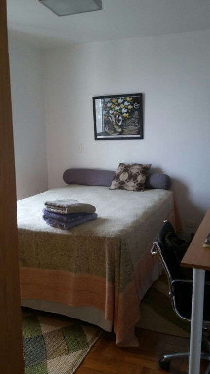 Apartamento à venda com 2 quartos, 70m² - Foto 9