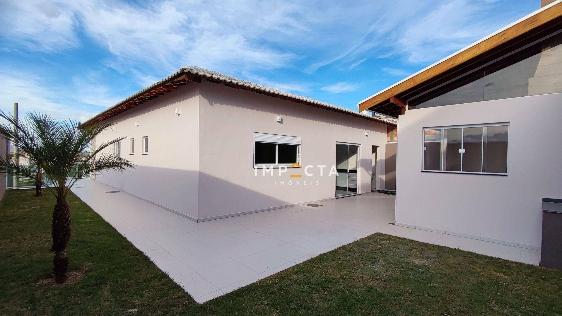 Casa à venda com 4 quartos, 210m² - Foto 45