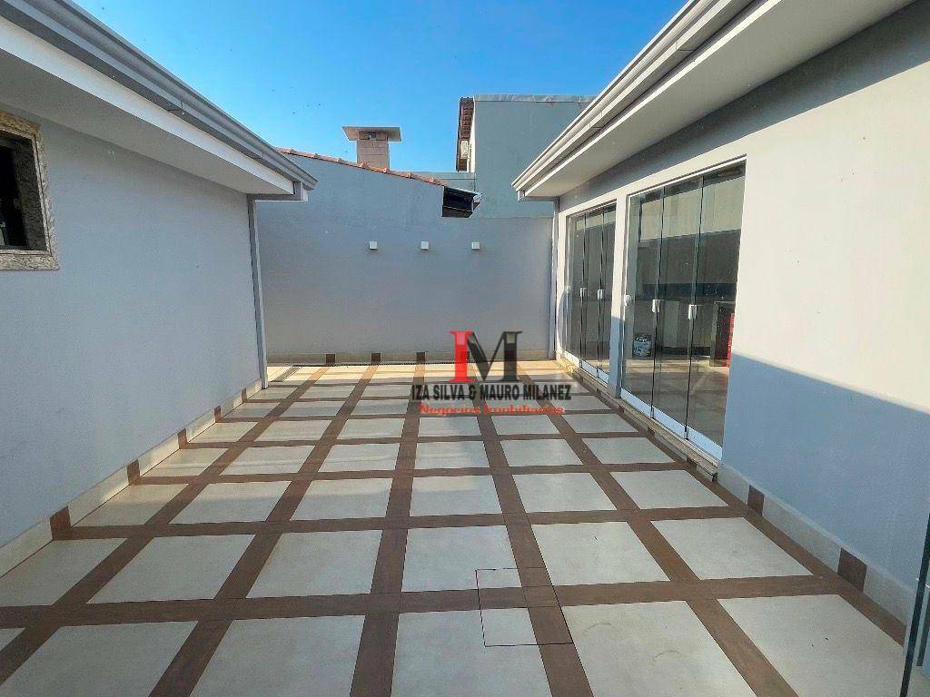 Casa de Condomínio à venda com 5 quartos, 280m² - Foto 19