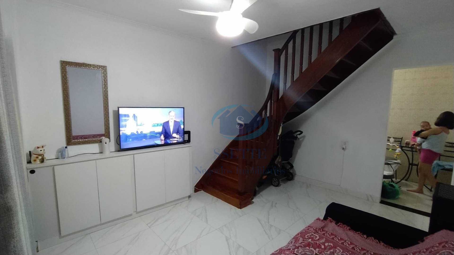 Sobrado à venda com 2 quartos, 67m² - Foto 2