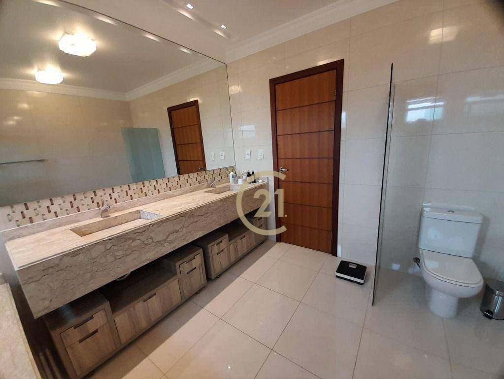 Casa de Condomínio à venda com 5 quartos, 444m² - Foto 20