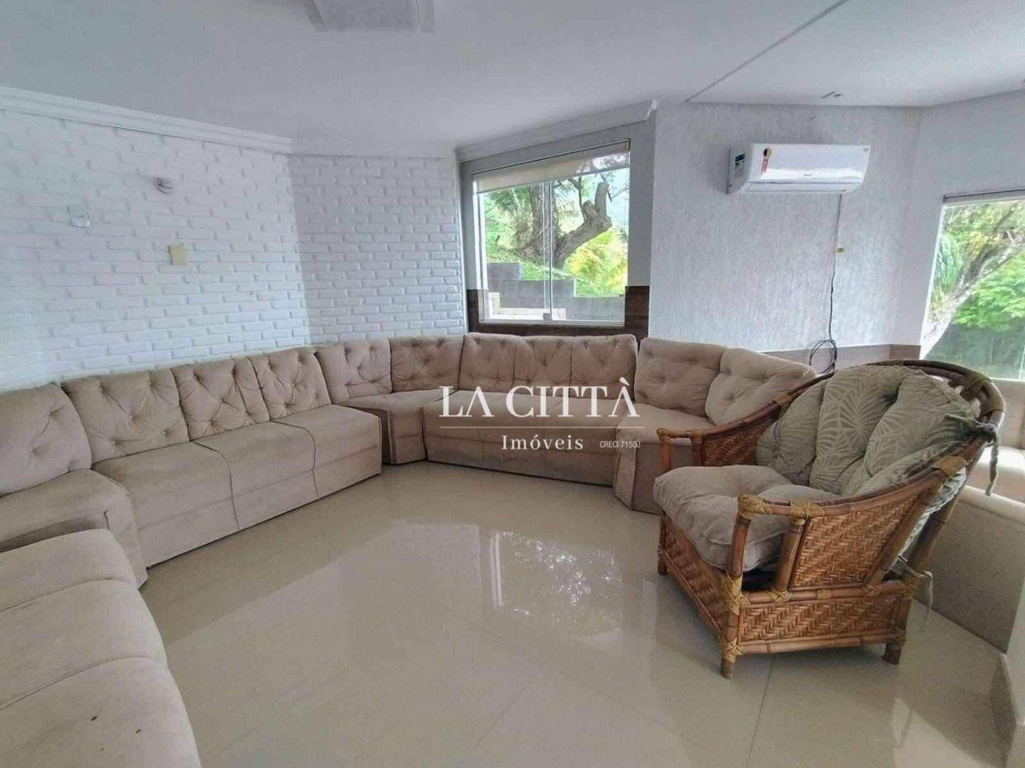 Chácara à venda e aluguel com 4 quartos, 1000m² - Foto 9