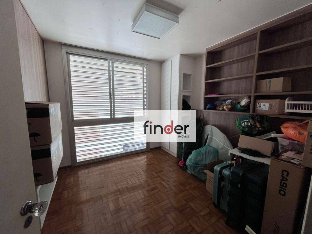 Apartamento à venda com 3 quartos, 162m² - Foto 10