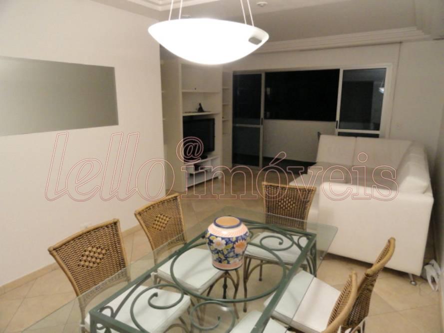 Apartamento para alugar com 4 quartos, 145m² - Foto 2