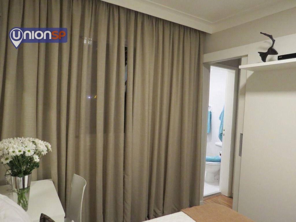 Apartamento à venda com 1 quarto, 35m² - Foto 8