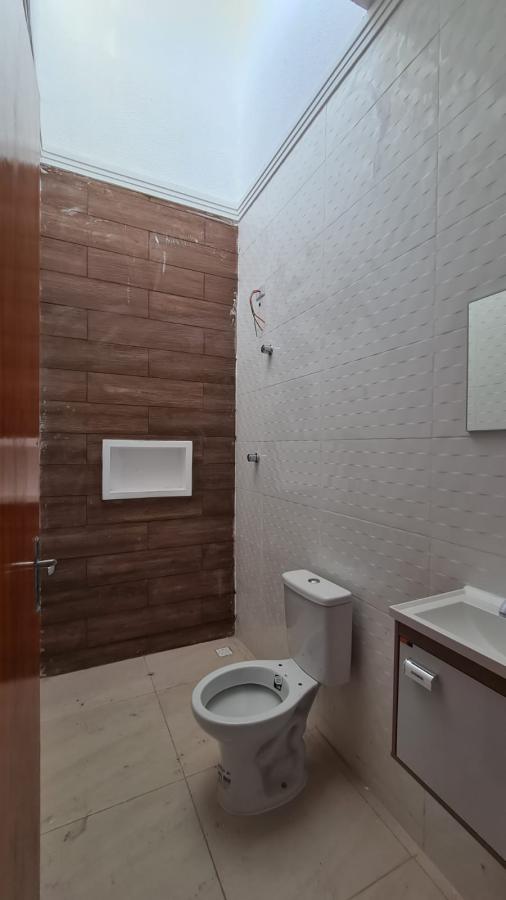 Casa à venda com 2 quartos, 52m² - Foto 13