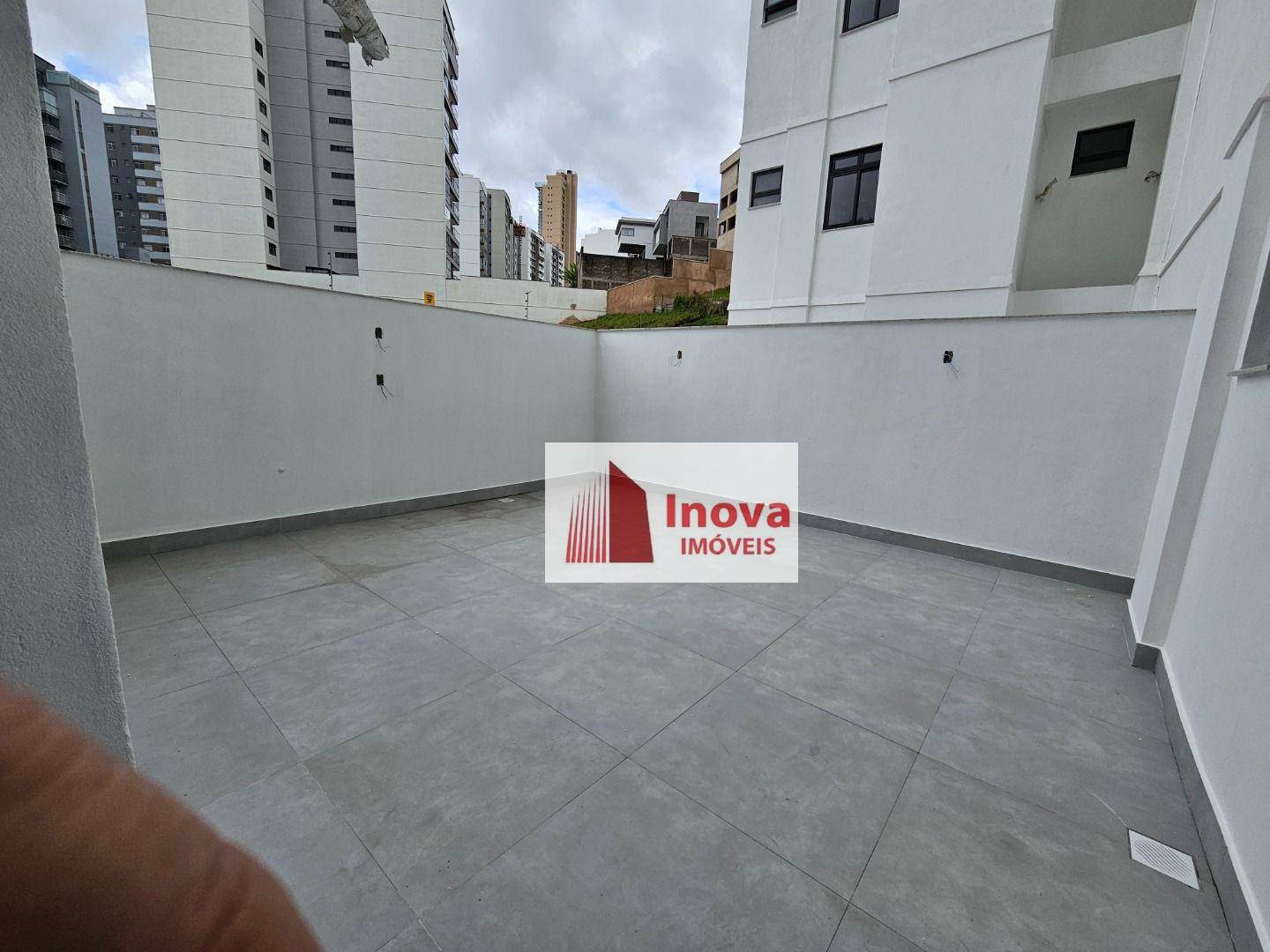 Apartamento à venda com 3 quartos, 160m² - Foto 12