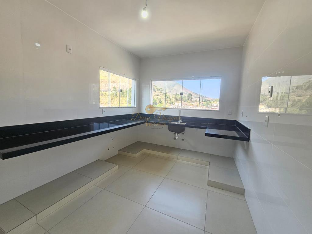 Casa à venda com 3 quartos, 380m² - Foto 10