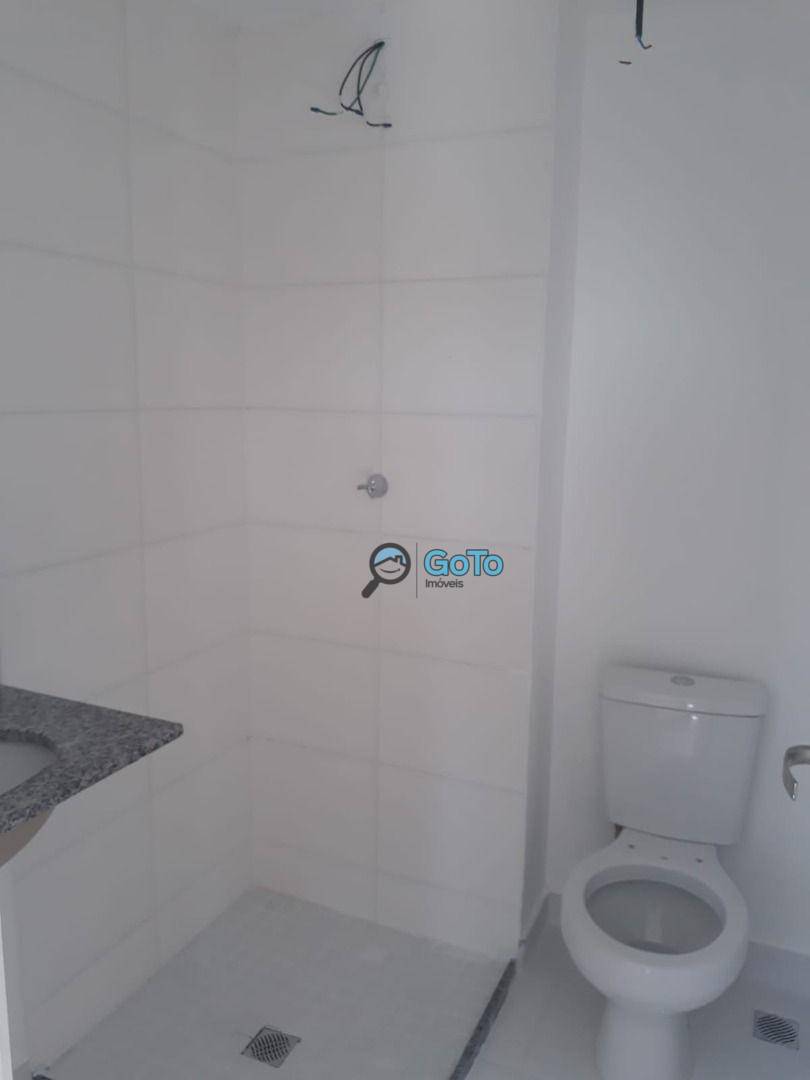 Apartamento à venda com 2 quartos, 37m² - Foto 14