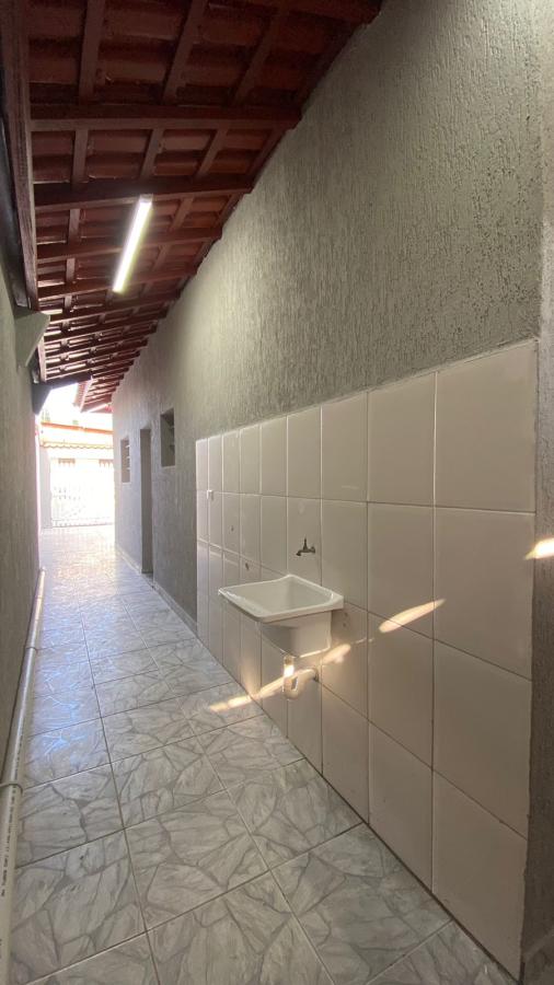 Casa à venda com 2 quartos, 60m² - Foto 14