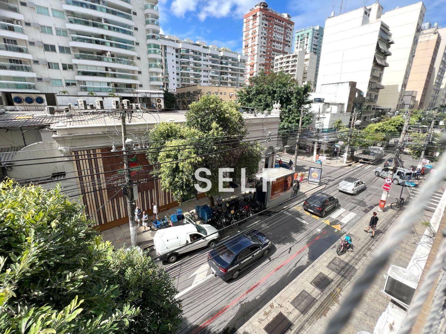 Apartamento à venda com 2 quartos, 100m² - Foto 13