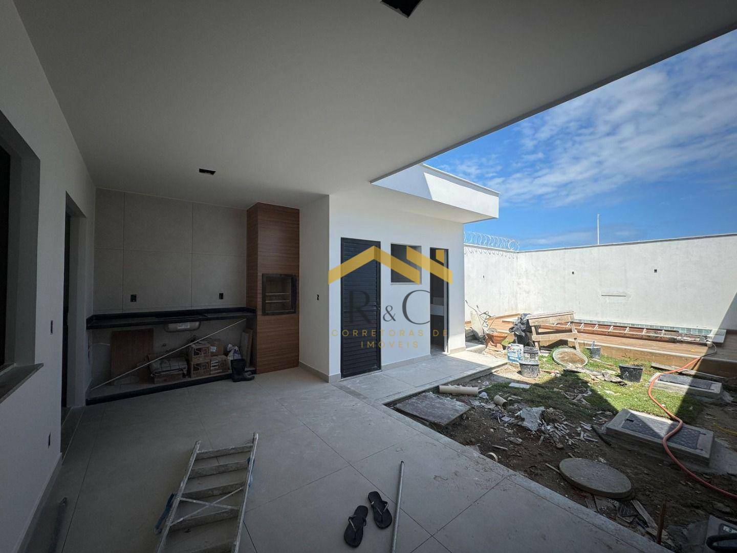 Casa à venda com 4 quartos, 185m² - Foto 20