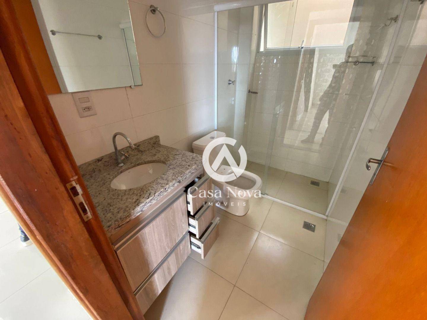 Apartamento à venda com 2 quartos, 75m² - Foto 12