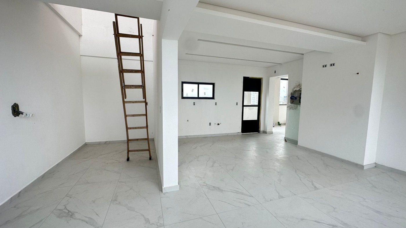 Cobertura à venda com 3 quartos, 170m² - Foto 3