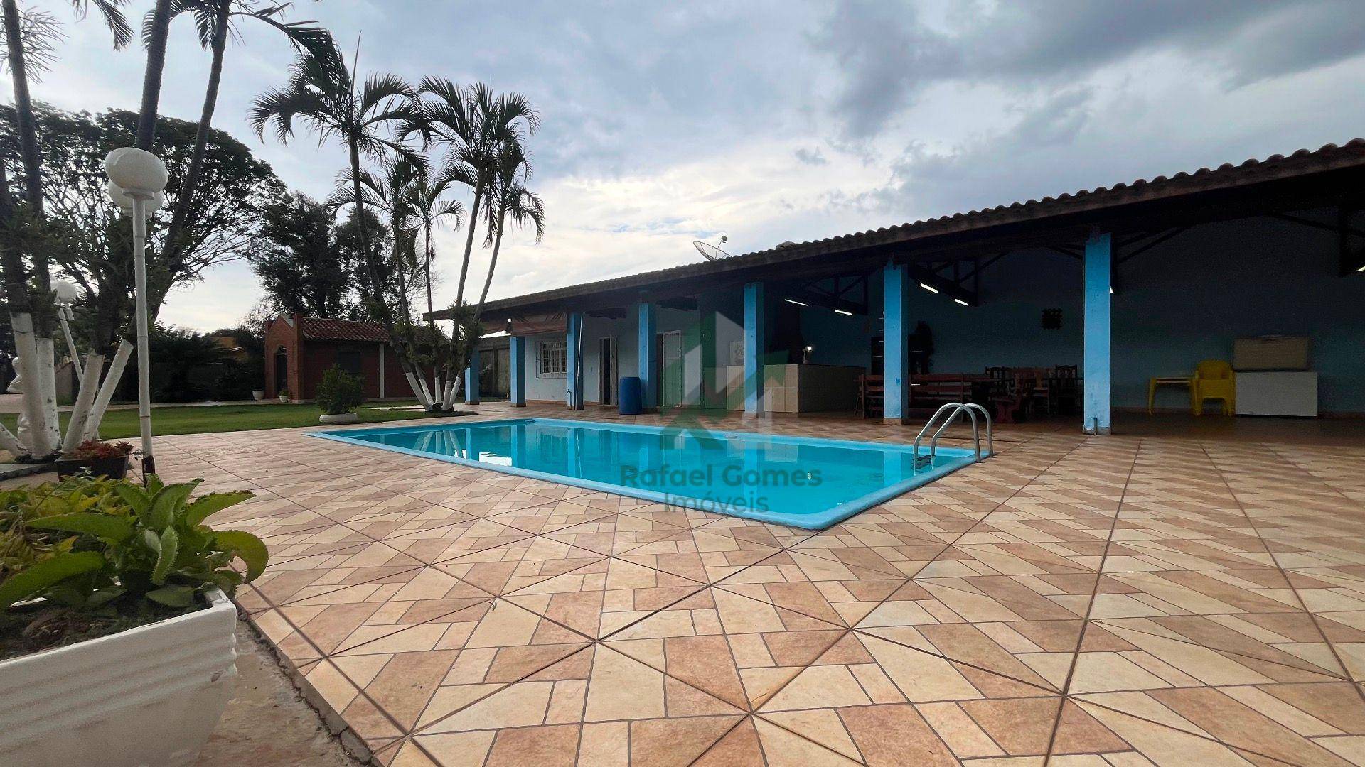 Casa, 3 quartos, 525 m² - Foto 1