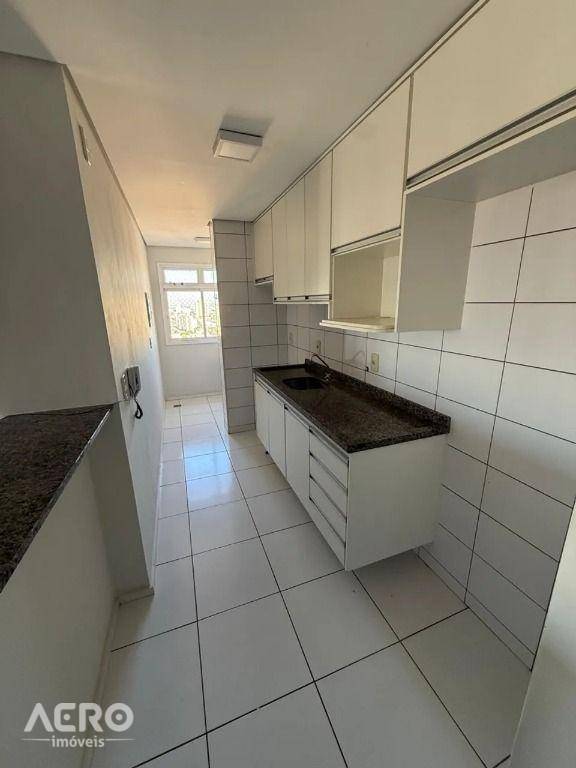 Apartamento à venda com 2 quartos, 61m² - Foto 12