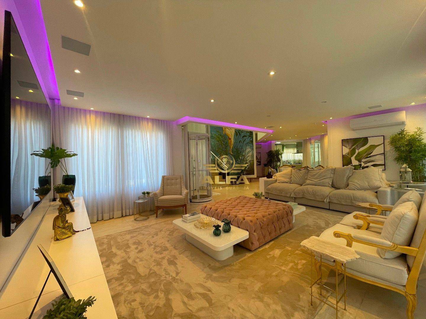 Casa de Condomínio à venda com 8 quartos, 500m² - Foto 15