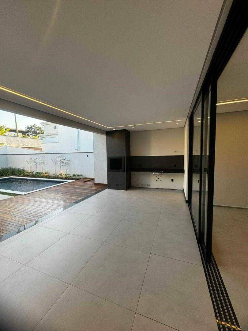 Casa de Condomínio para alugar com 3 quartos, 250m² - Foto 23