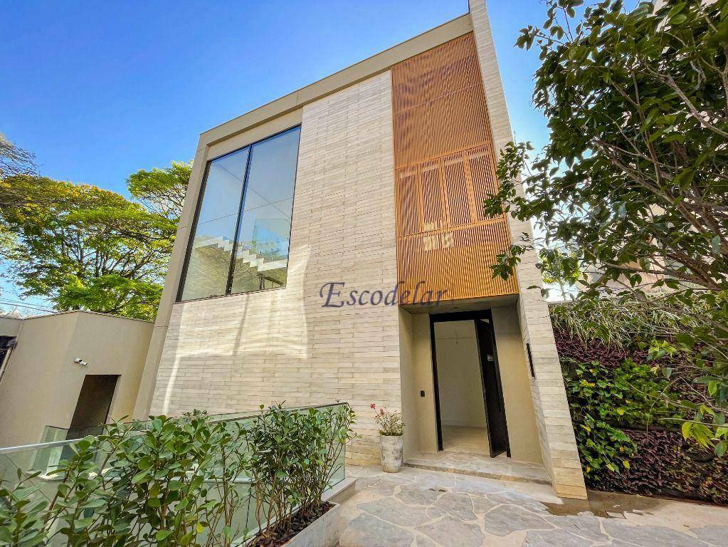 Casa à venda com 4 quartos, 635m² - Foto 1