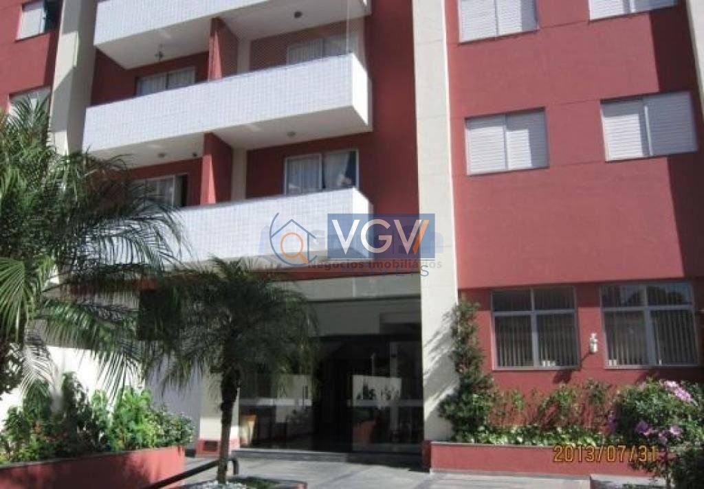 Apartamento à venda com 2 quartos, 76m² - Foto 9