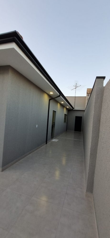 Casa à venda com 3 quartos, 308m² - Foto 4