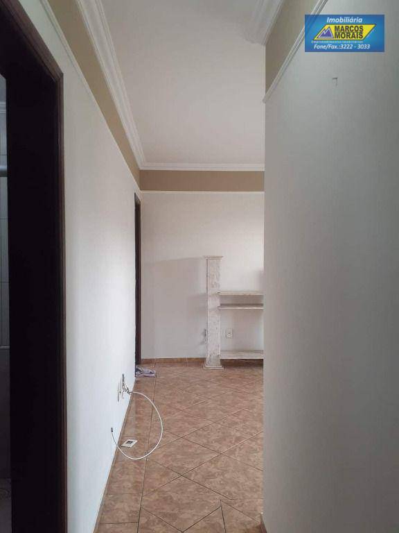 Apartamento à venda com 2 quartos, 85m² - Foto 7