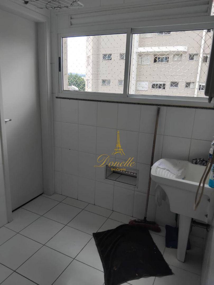 Apartamento para alugar com 3 quartos, 85m² - Foto 9