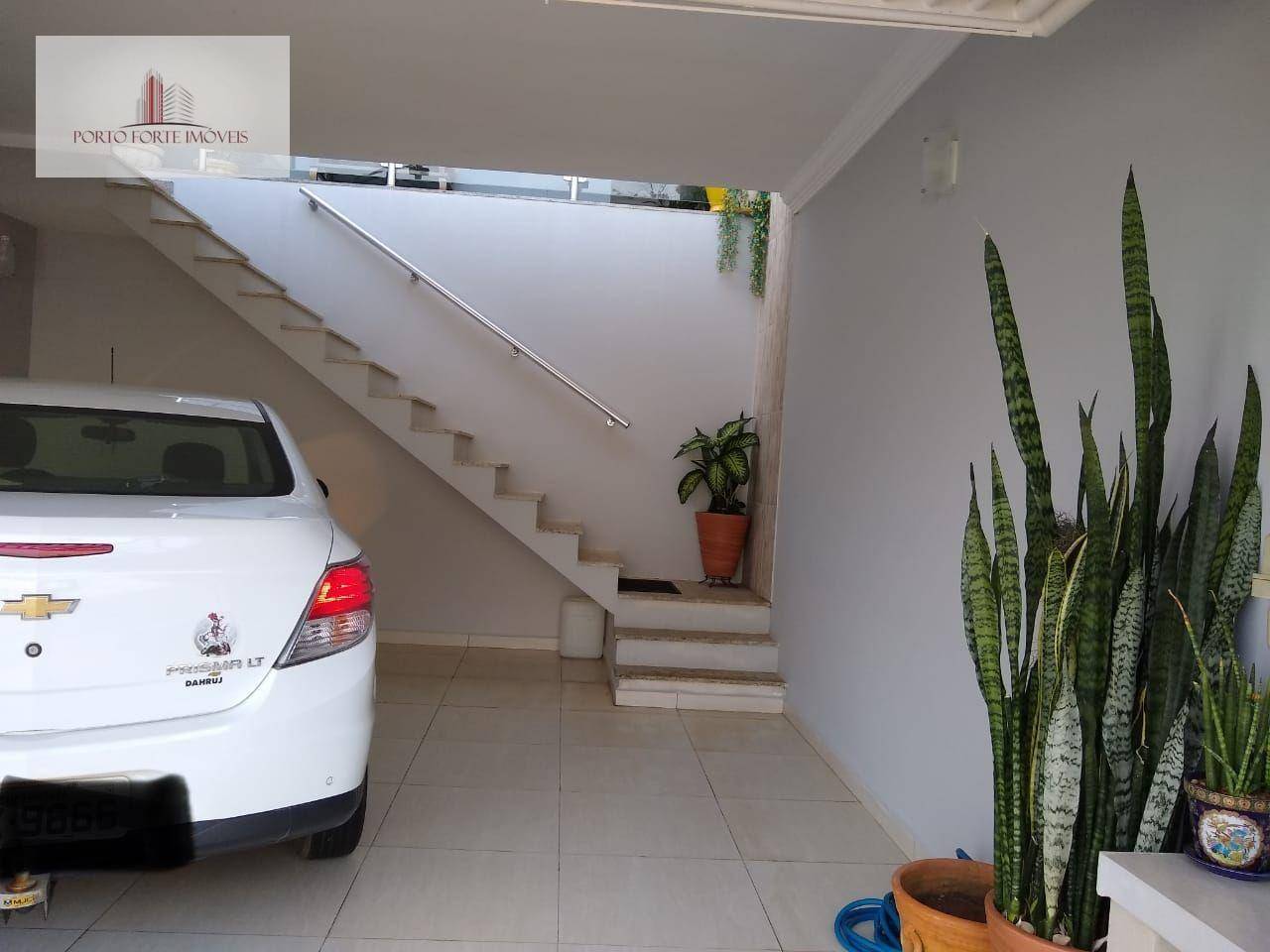 Sobrado à venda com 2 quartos, 120m² - Foto 1