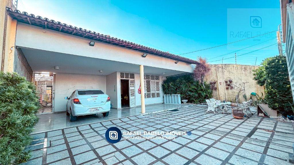 Casa, 3 quartos, 244 m² - Foto 2