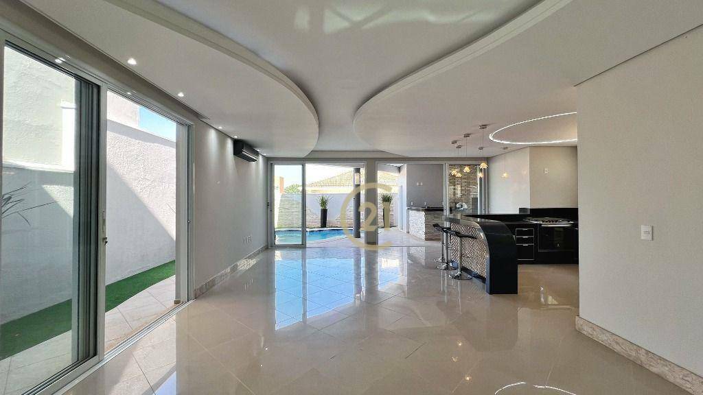 Casa de Condomínio à venda com 4 quartos, 335m² - Foto 8