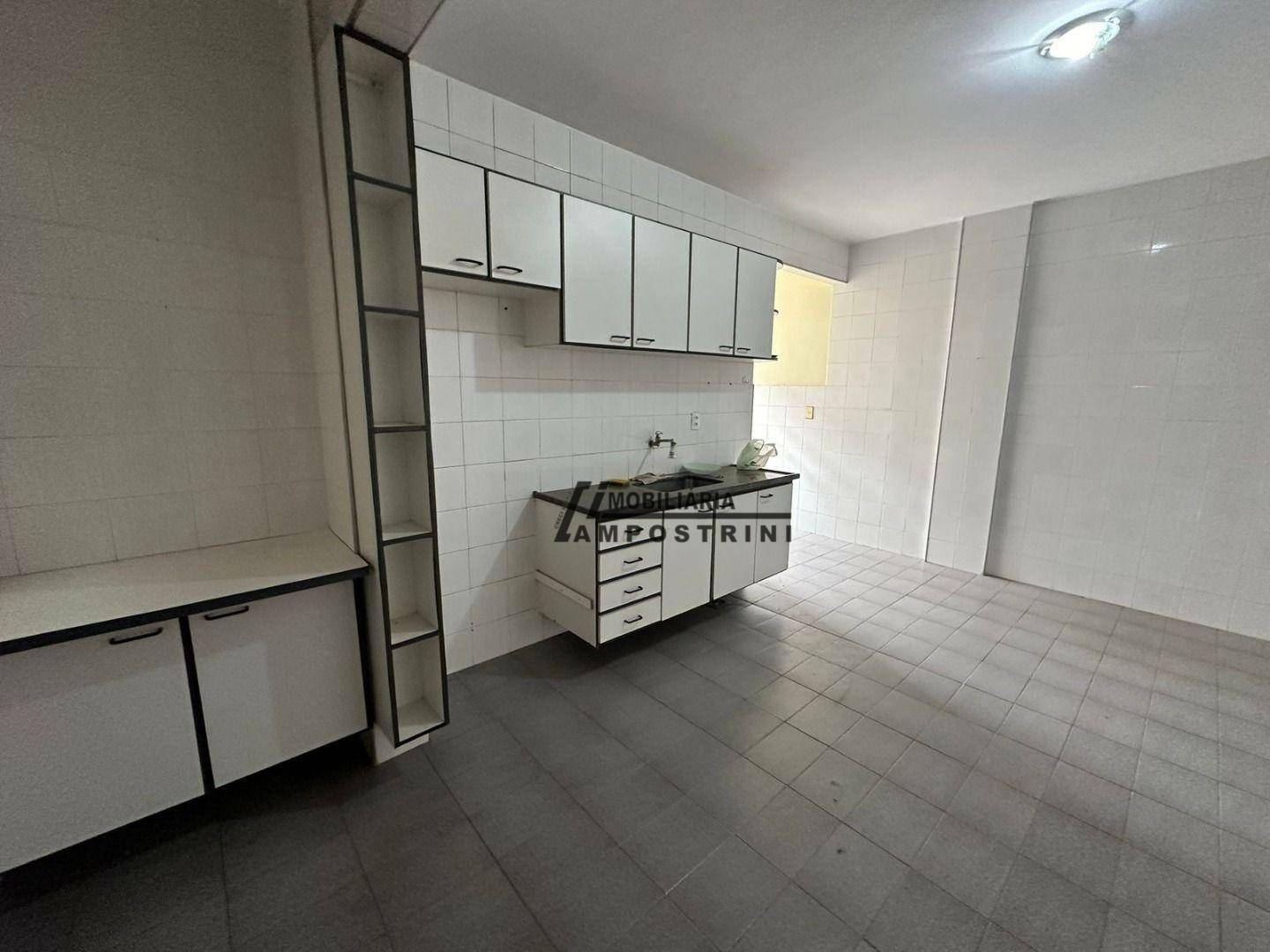 Apartamento à venda com 2 quartos, 130m² - Foto 7