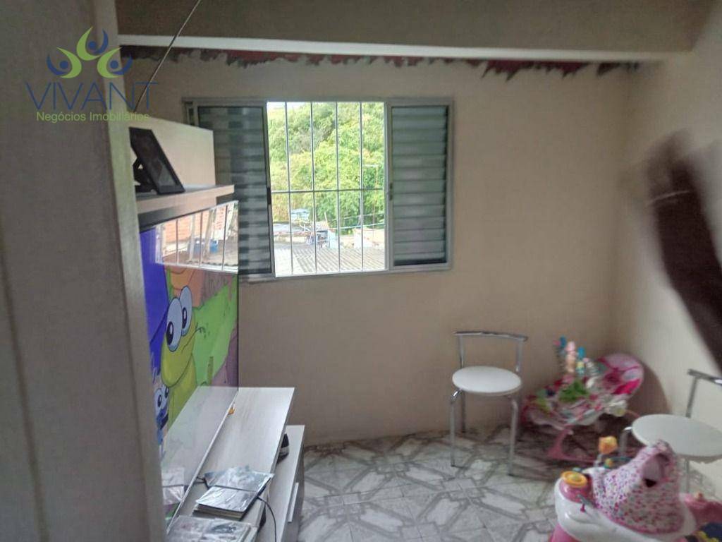 Casa à venda com 5 quartos, 250m² - Foto 4