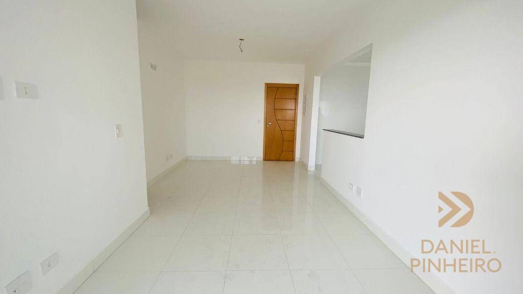 Apartamento à venda com 2 quartos, 82m² - Foto 5