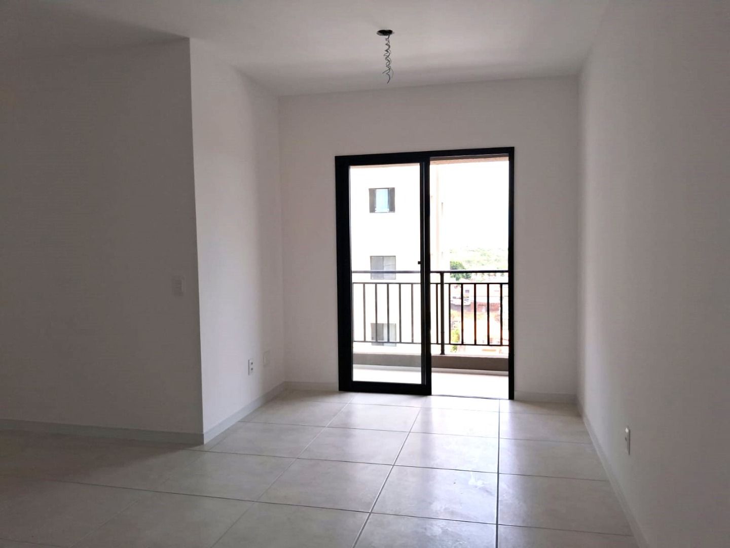 Apartamento para alugar com 2 quartos, 73m² - Foto 14