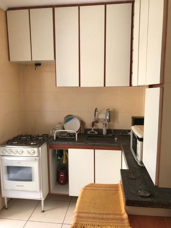 Apartamento à venda com 2 quartos, 67m² - Foto 3