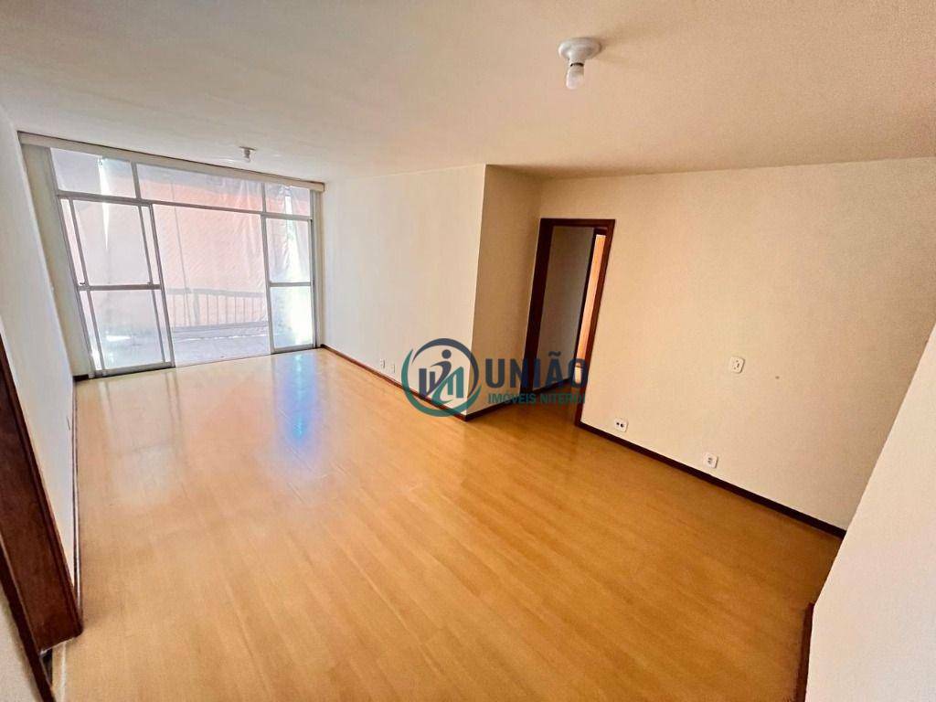 Apartamento à venda com 2 quartos, 86m² - Foto 2