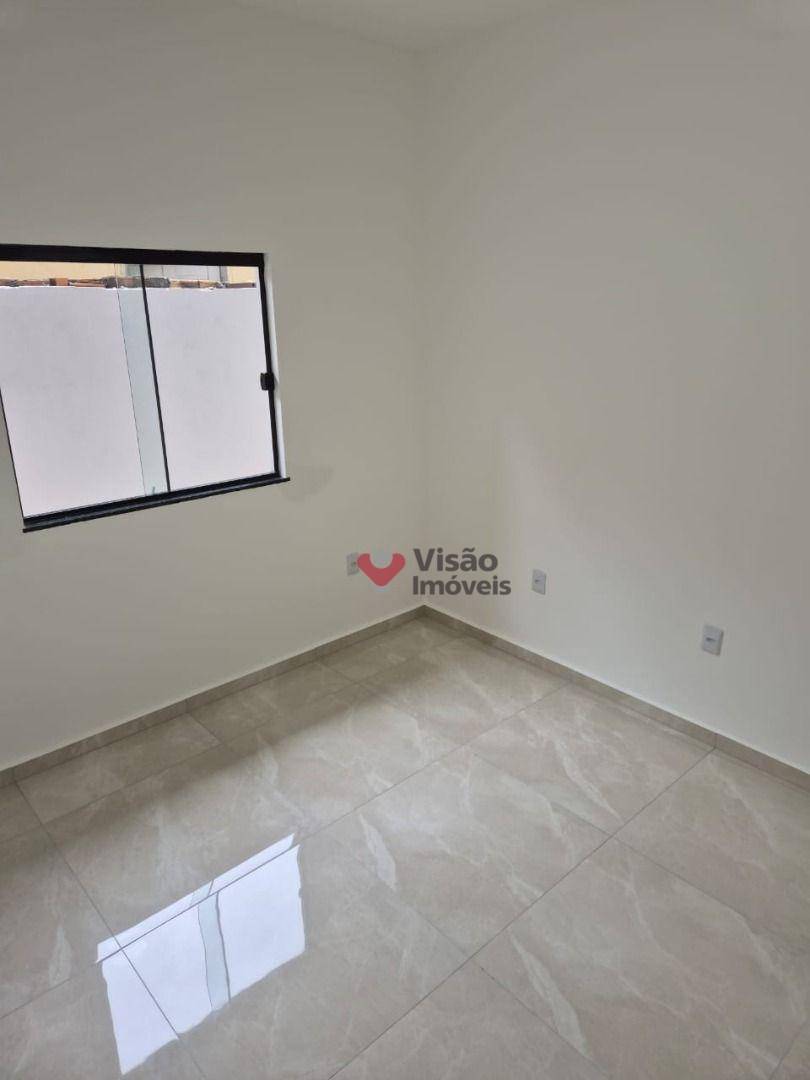 Casa à venda com 2 quartos, 72m² - Foto 10