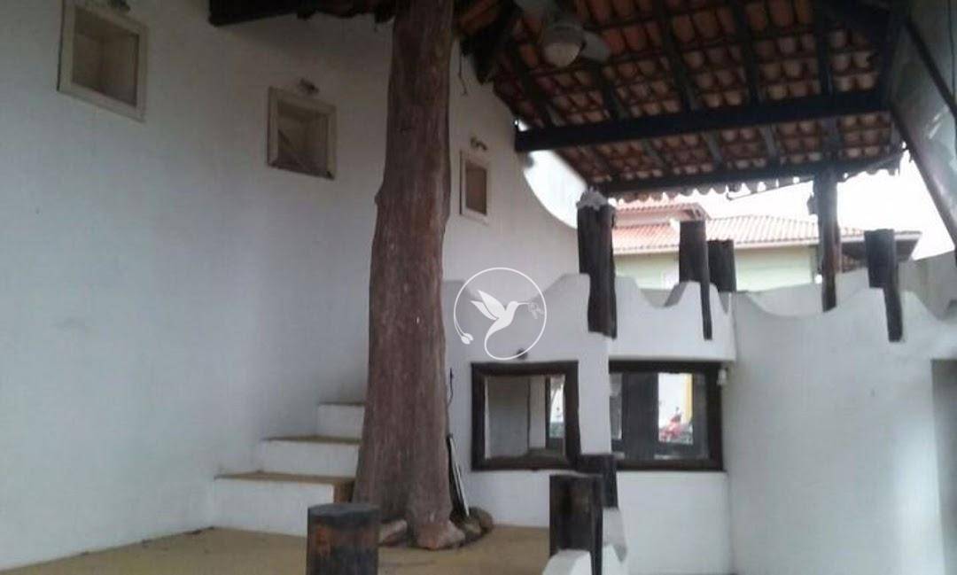 Casa à venda com 3 quartos, 260m² - Foto 7