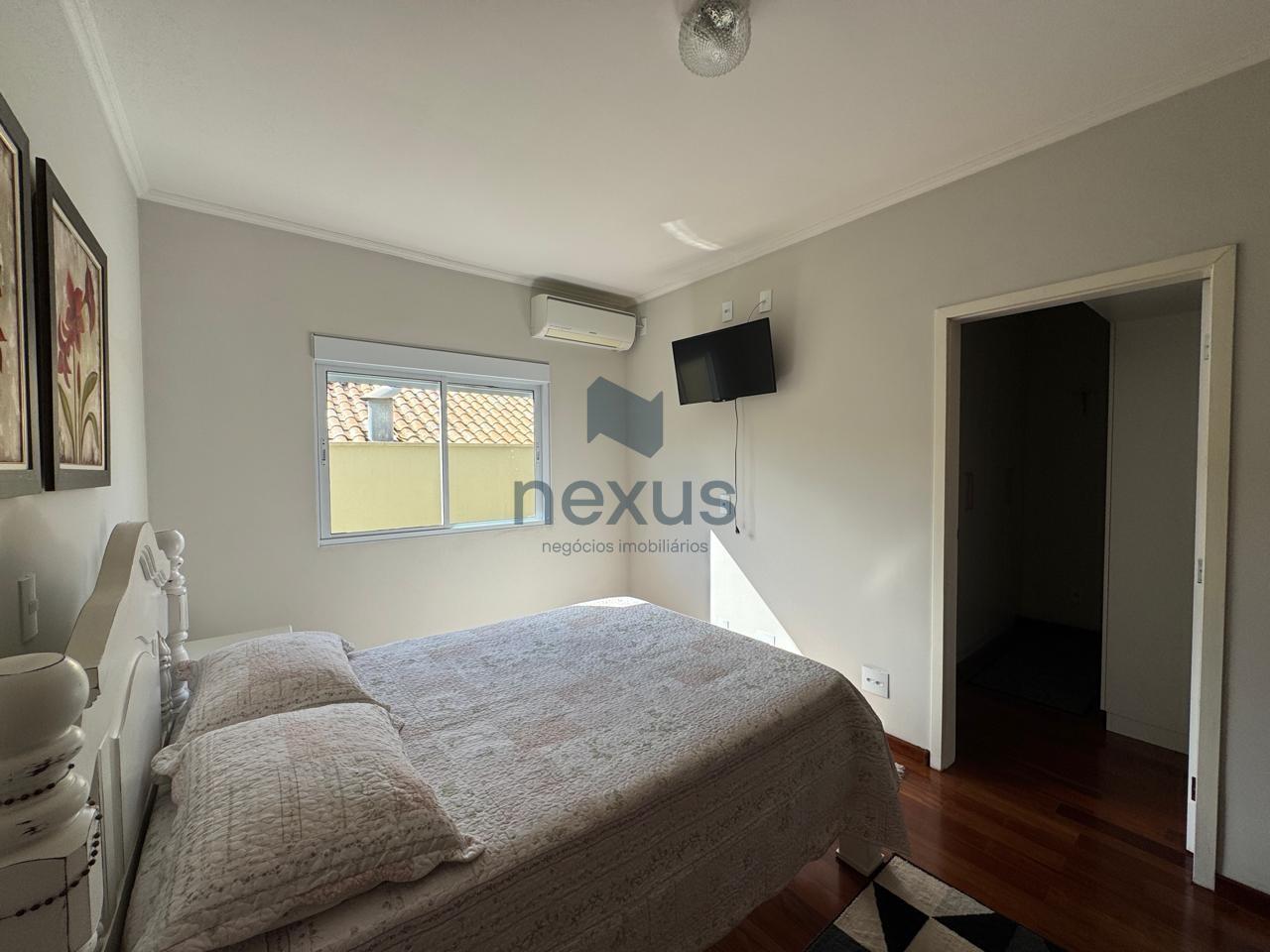 Casa à venda com 3 quartos, 400m² - Foto 26