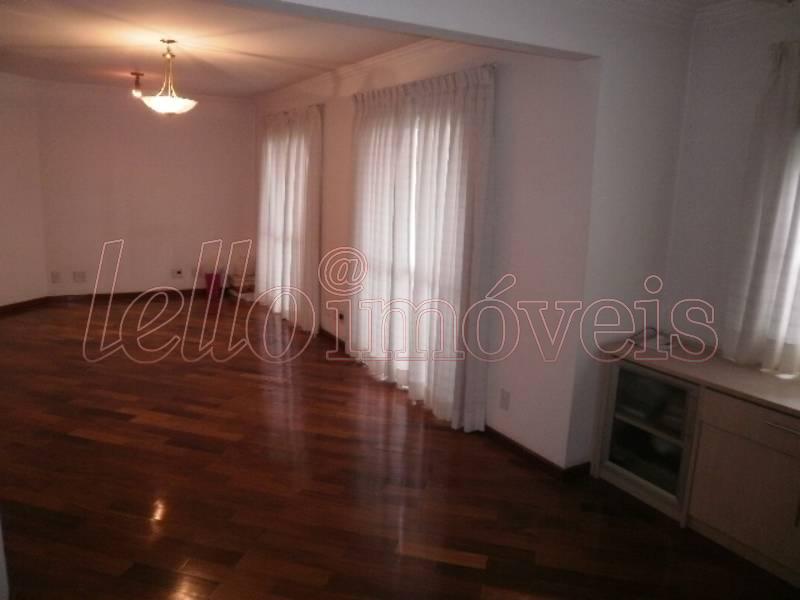 Apartamento para alugar com 3 quartos, 130m² - Foto 2