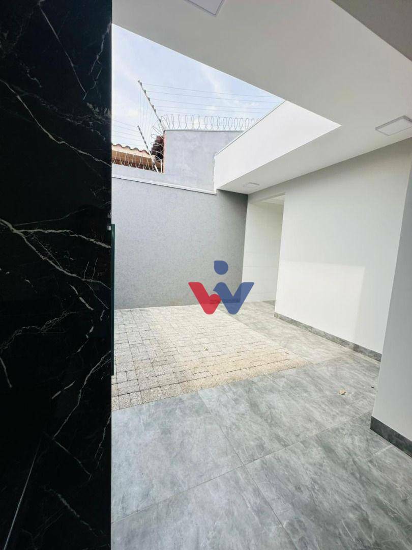 Casa à venda com 3 quartos, 105m² - Foto 8