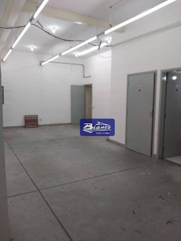 Loja-Salão para alugar, 200m² - Foto 13