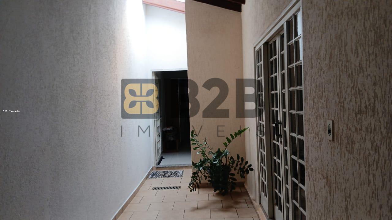 Casa à venda com 2 quartos, 173m² - Foto 27