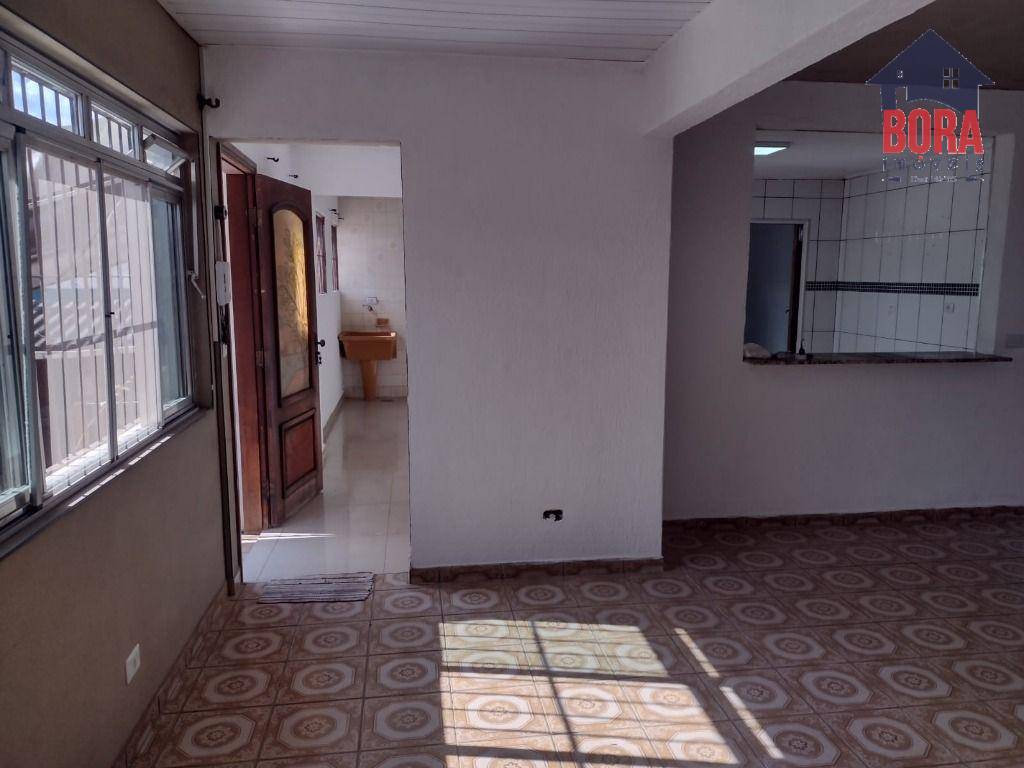 Casa para alugar com 4 quartos, 150m² - Foto 9