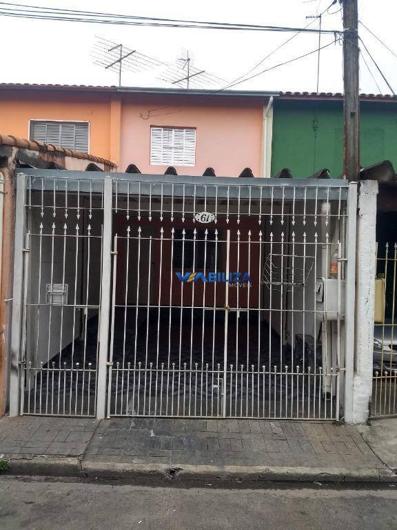 Sobrado à venda com 2 quartos, 100m² - Foto 1