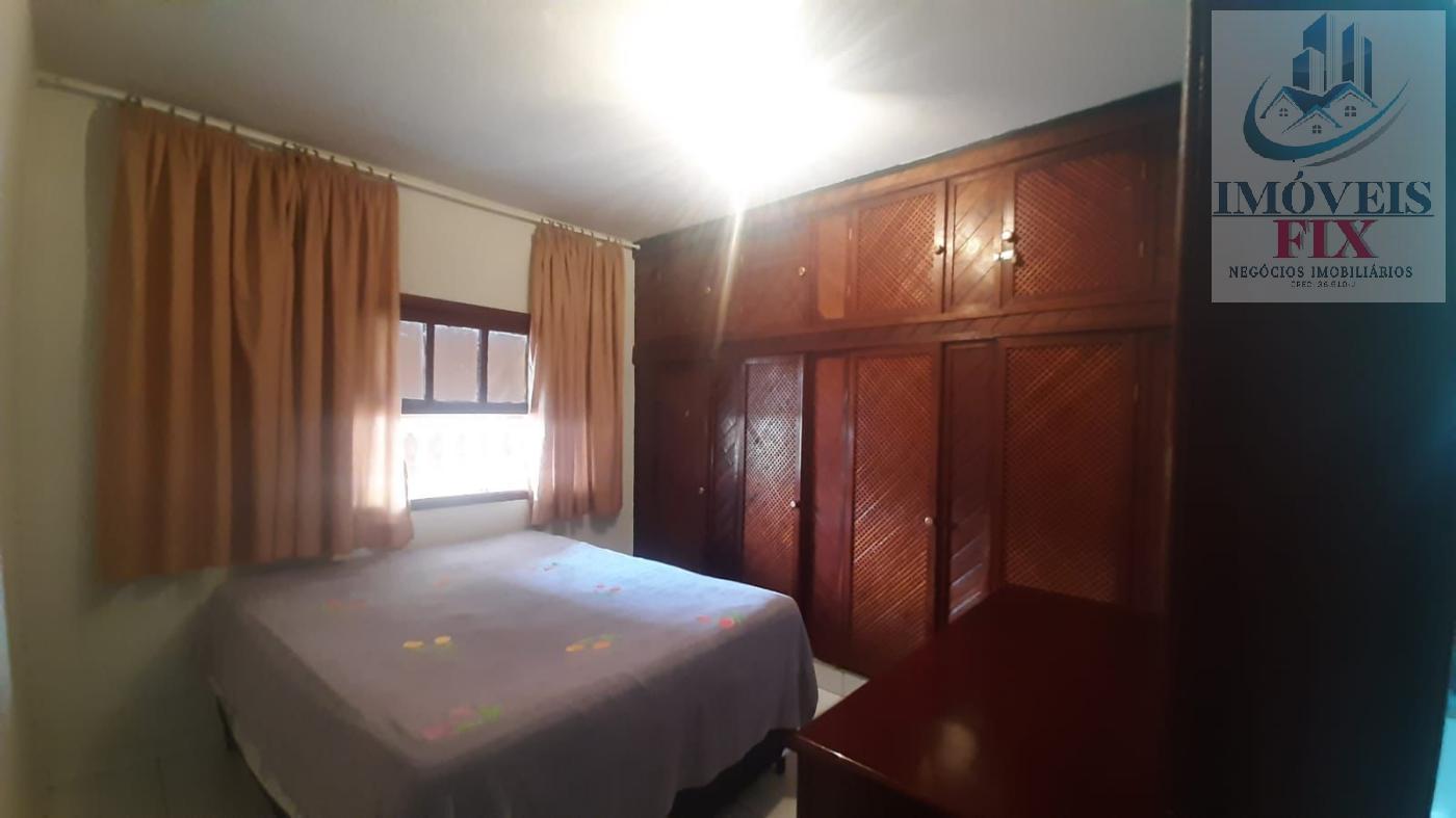 Chácara à venda com 3 quartos, 379m² - Foto 32